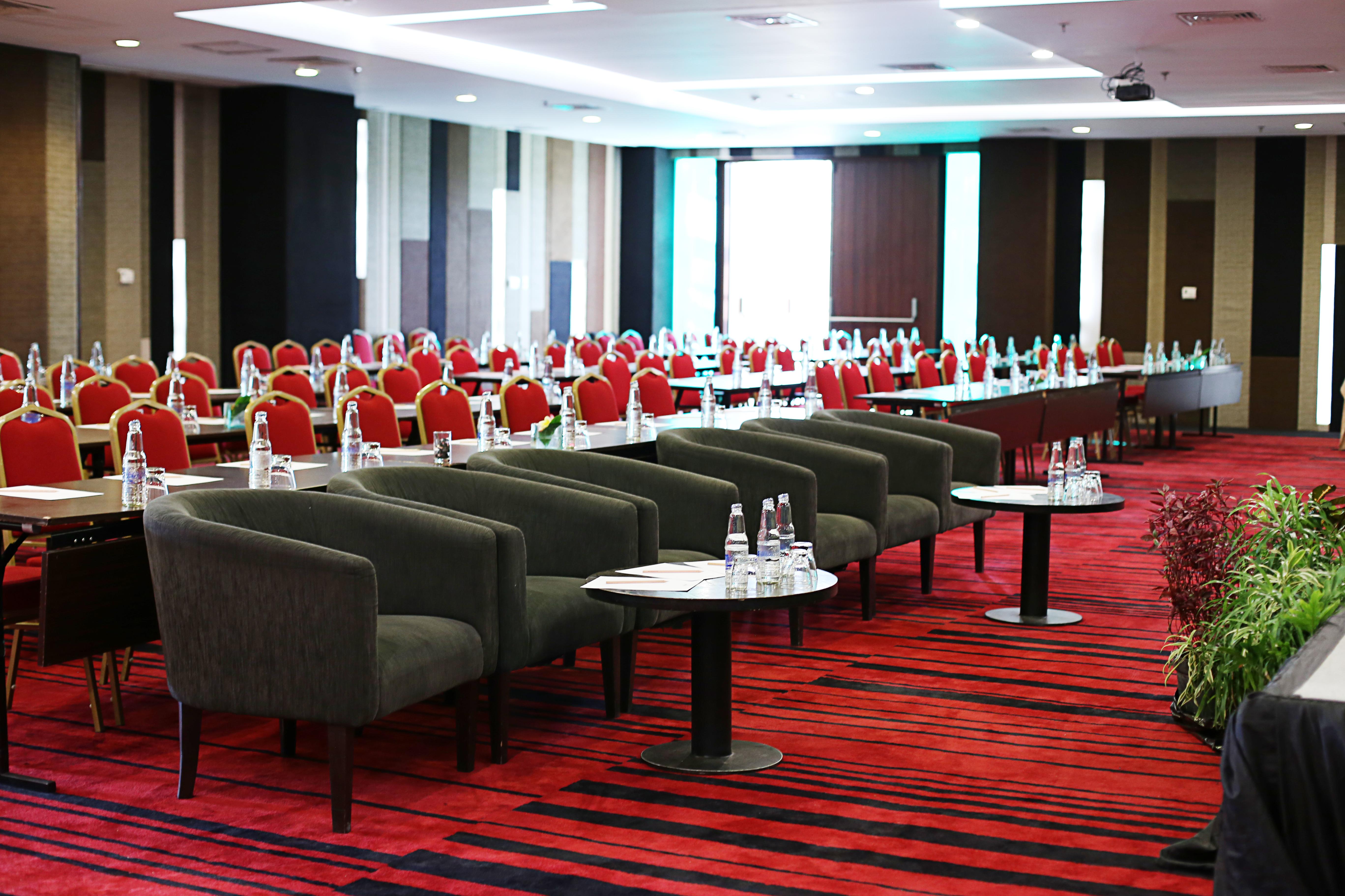 Fairfield By Marriott Bali Kuta Ngurah Rai Kuta Lombok Esterno foto