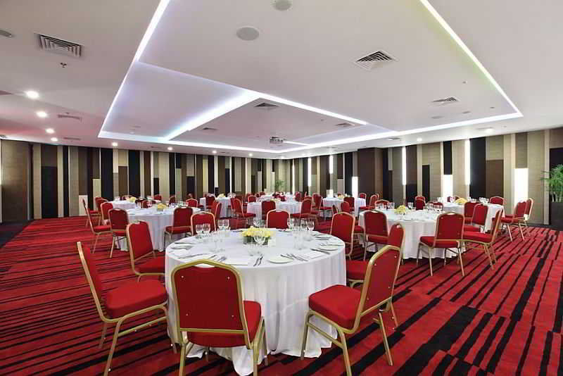 Fairfield By Marriott Bali Kuta Ngurah Rai Kuta Lombok Esterno foto
