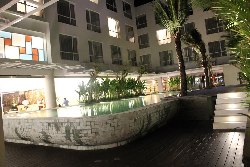 Fairfield By Marriott Bali Kuta Ngurah Rai Kuta Lombok Esterno foto