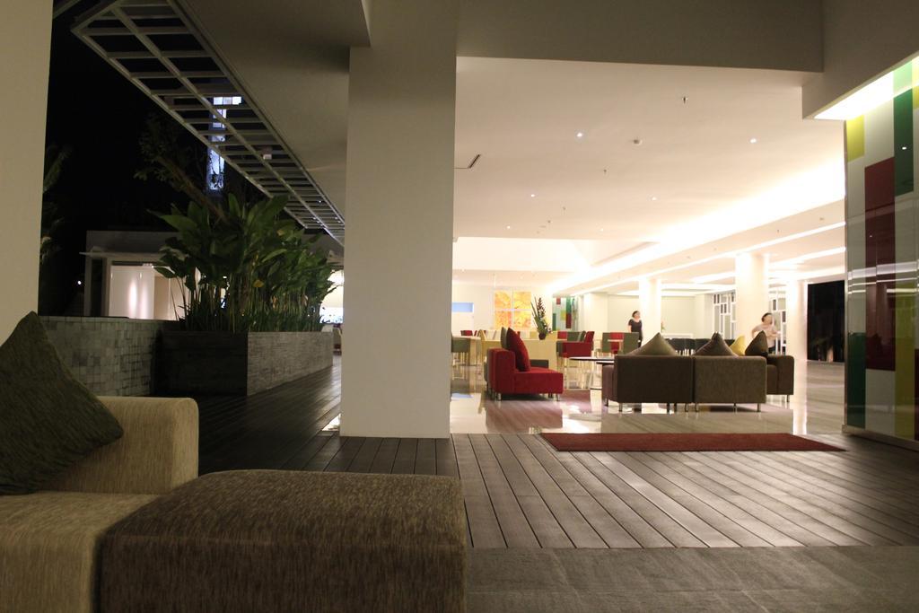 Fairfield By Marriott Bali Kuta Ngurah Rai Kuta Lombok Esterno foto