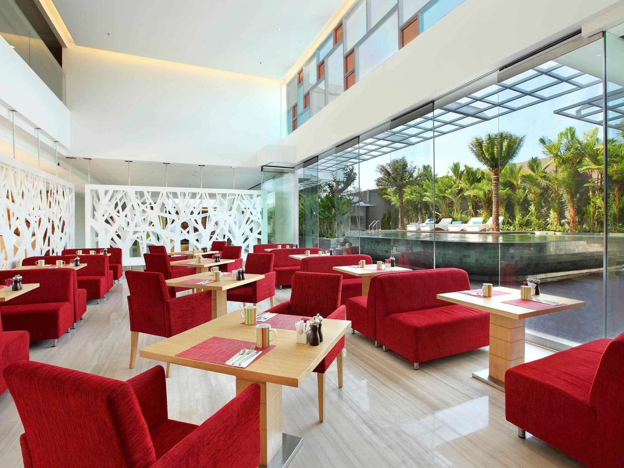Fairfield By Marriott Bali Kuta Ngurah Rai Kuta Lombok Esterno foto