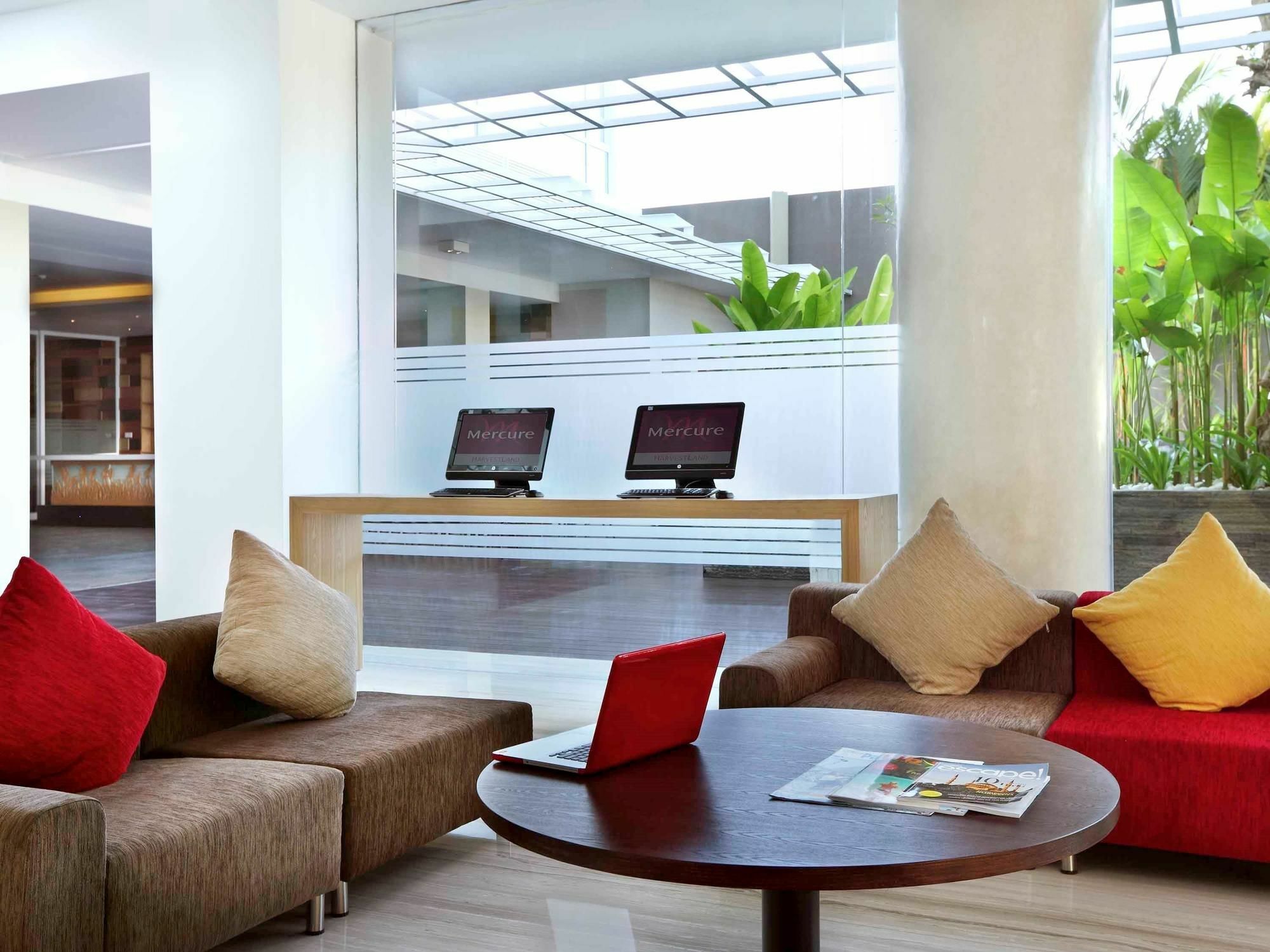 Fairfield By Marriott Bali Kuta Ngurah Rai Kuta Lombok Esterno foto